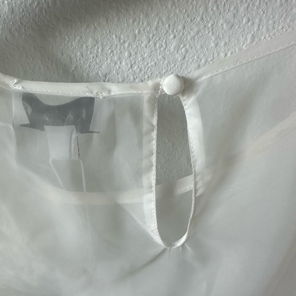 NWT Lucy Paris White Dress with Floral Accents - Picture 5 of 8